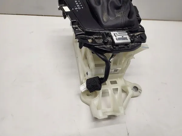 Vaihdevalitsin Täydellinen Mazda 2 III 1.5 Automaatti DA7V46100 image 3