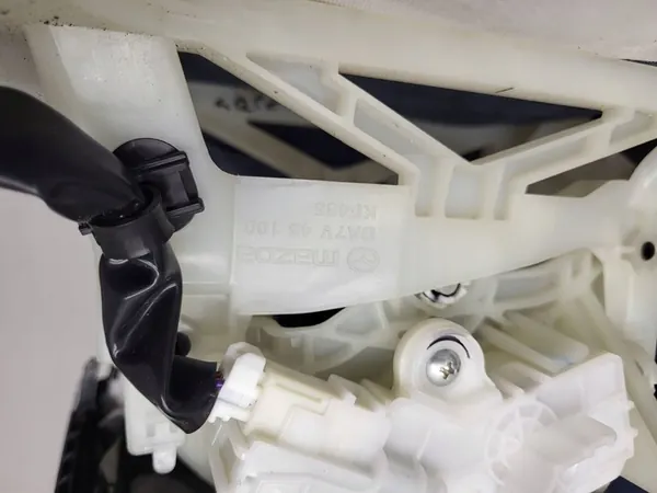 Vaihdevalitsin Täydellinen Mazda 2 III 1.5 Automaatti DA7V46100 image 6