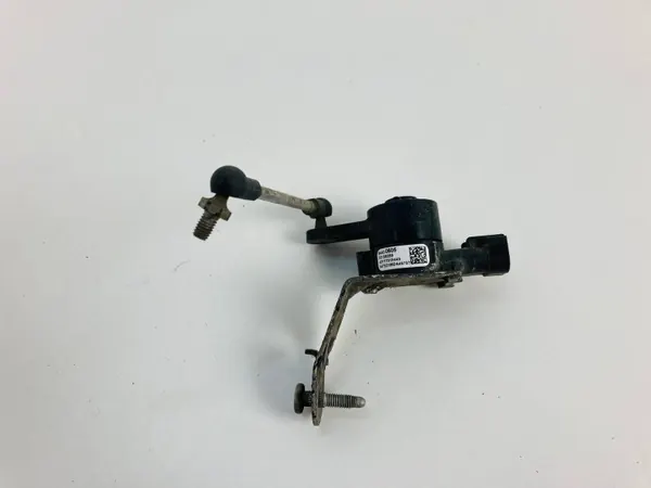 Opel Insignia B Ajovalon Tasonsäädin OEM 84400605 image 2