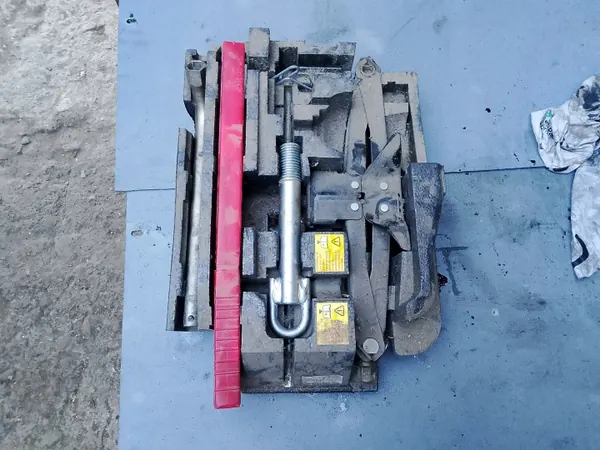 Renault Master III Lift Vararesisäkorjaussarja OEM 995016133R image 2
