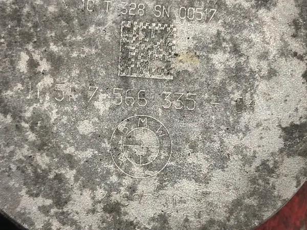 Extra vattenpump BMW F01 7566335 image 5