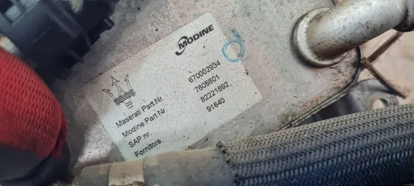 Maserati Quattroporte VI Automaatbakkoeler OEM 670002934 image 6