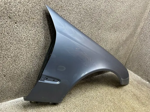 Höger Framskärm Mercedes W211 Sedan image 3