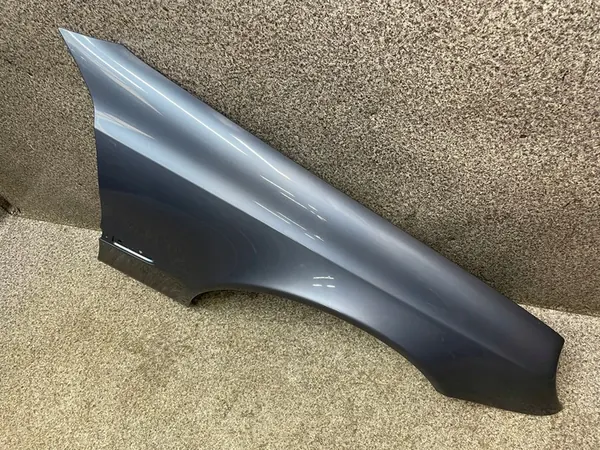 Höger Framskärm Mercedes W211 Sedan image 5