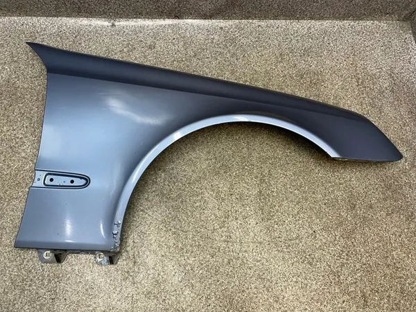 Höger Framskärm Mercedes W211 Sedan image 6