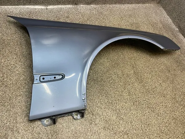 Höger Framskärm Mercedes W211 Sedan image 7