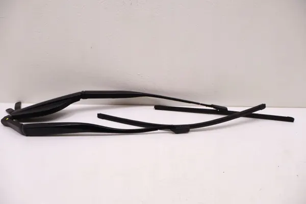 Lexus RX IV pyyhinvarset OEM 1206091440 Etu image 2