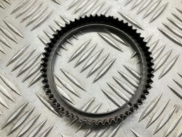 Generator Skoda Octavia Mk3 2013 04L103173A image 4