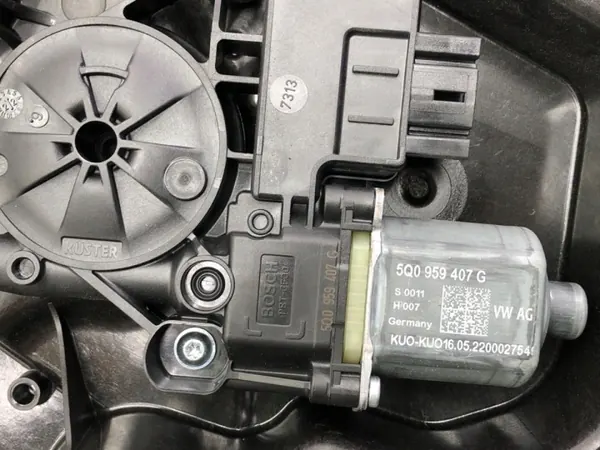 OEM 5H0839402F Rechter Achterruitregelaar VW Golf VIII image 4