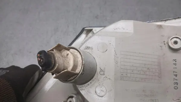 Indicateur de Direction Droit Iveco Daily 06R OEM VOLVOMAR-137001-08-663-1502R-F image 7