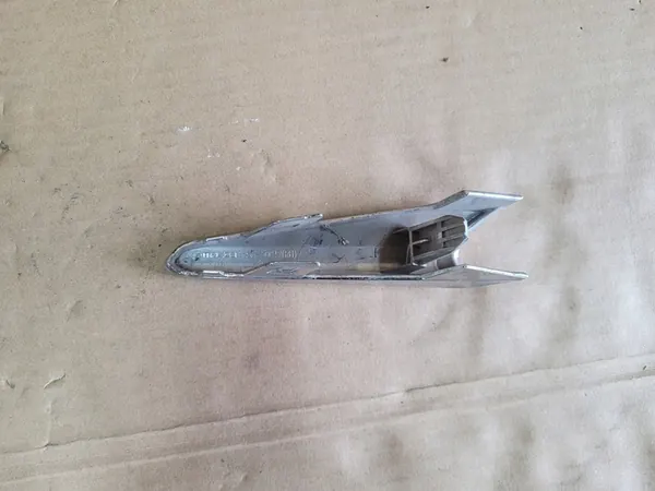 MAZDA 3 2017 Lift Chrome Fog Light Trim Right B63C-50-C12 image 4