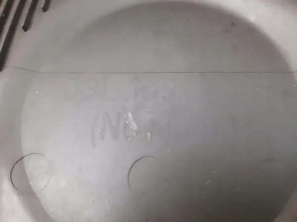 Volkswagen OE 03L109107E motorhuv image 5