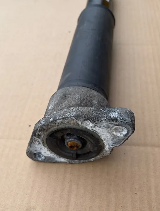 BAKRE DÄMPARE MERCEDES E-KLASS W213 A2133207301 image 3