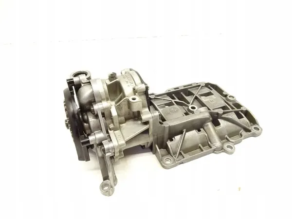 Olje pump BMW 2.0D N47 E90 E60 E87 F30 F31 image 10