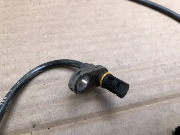 ABS Sensor Mercedes Sprinter VW Crafter A9065400117 image 3