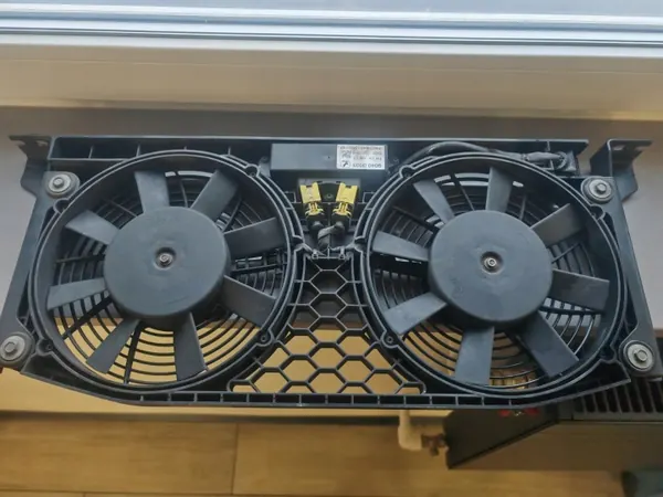 Iveco S-Way Ventilator OEM 5802364869 - Gebruikt image 4