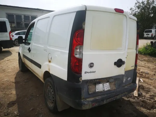 Uitlaatspruitstuk OEM 73501340 Fiat Doblo 2007 1.3L image 8