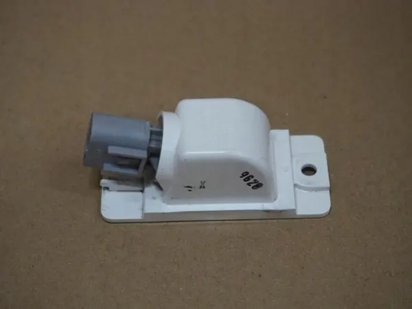OEM 8384035000 Heckklappen-Kennzeichenleuchte image 3
