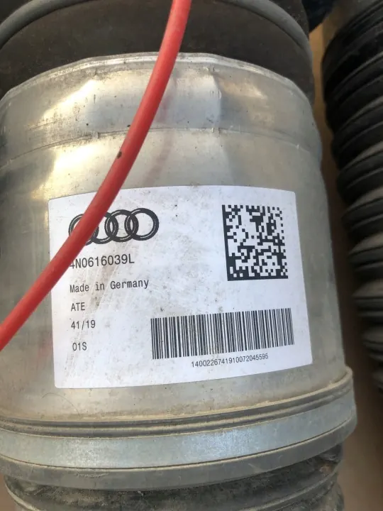 Audi A8 D5 ilmaiskuspaketit OEM 4N0616002L image 9