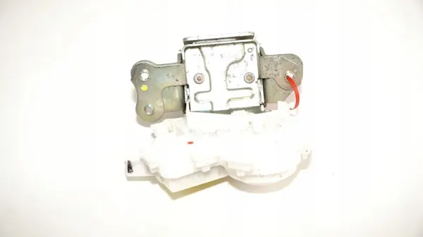 Cerrajón de maletero OEM 365577398 para Mitsubishi Outlander III image 9