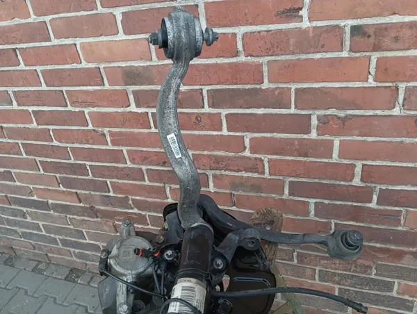 OEM ZWROTNICA AMORTYZATOR PRAWY PRZOD MERCEDES W212 image 5