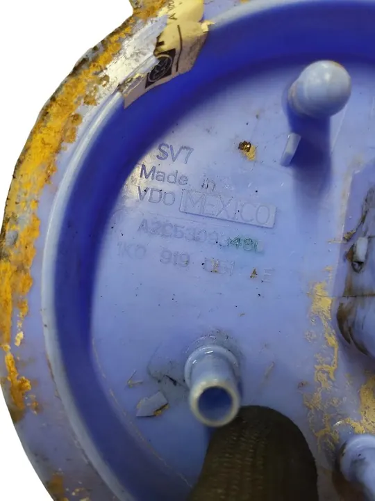 Bomba de combustível Volkswagen Jetta V A2C53093480 image 6