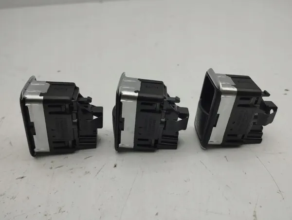 Mercedes-Benz B W246 W242 2013 Raamknoppen image 4