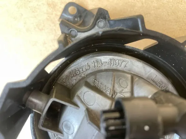 Rechter Halogen-Nebelscheinwerfer OEM GHR451684 Mazda 6 image 8