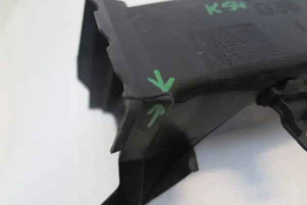 Conduto de ar disco de freio BMW 5 G30 G31 Esquerdo 51747383851 image 3