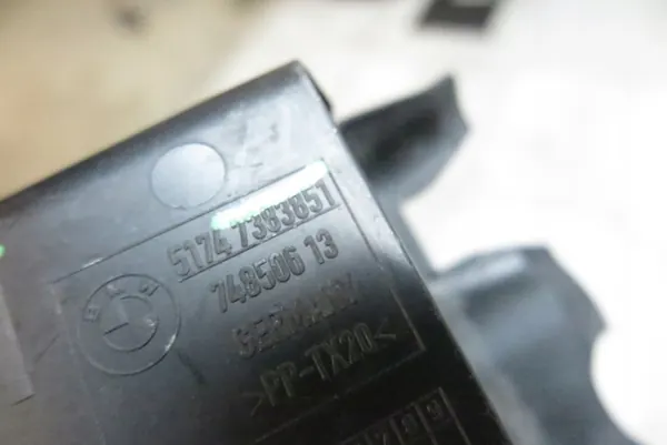 Conduto de ar disco de freio BMW 5 G30 G31 Esquerdo 51747383851 image 8