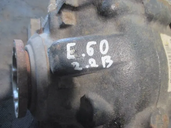 Diferencial trasero BMW 5 E60 E61 2.2B 7527097 image 2