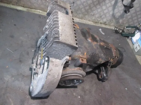 Diferencial trasero BMW 5 E60 E61 2.2B 7527097 image 4