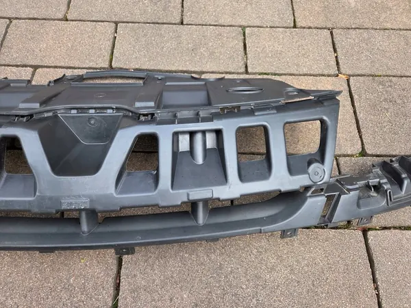 Renault Megane III Etupuskuri Vahvistus 620360001R image 4