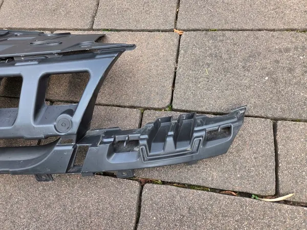 Renault Megane III Etupuskuri Vahvistus 620360001R image 5