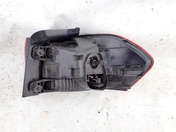 VW Touran III 5TA 15- Lanterna Traseira Esquerda LED 5TA945207A image 2