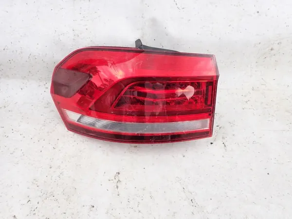 VW Touran III 5TA 15- Lanterna Traseira Esquerda LED 5TA945207A image 4
