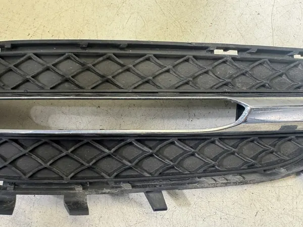 MERCEDES W212 Grille de Pare-Chocs Avant Gauche A2128851723 image 3