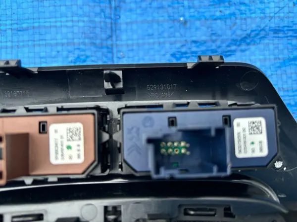 OPEL CORSA F Gear Shift Lever with Boot image 6