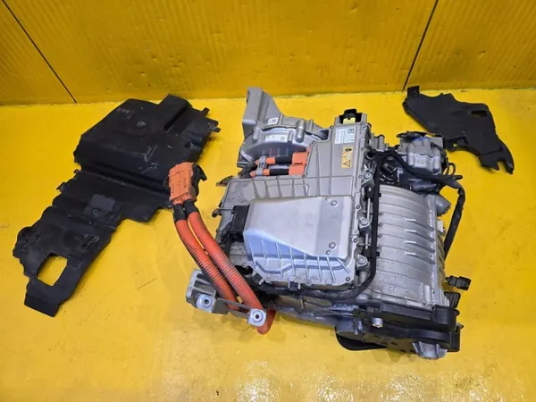 Mercedes-Benz EQC elmotor OEM A2933408500 image 2