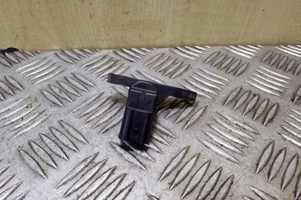 Vevaxelpositionssensor VOLVO S60 I 2.0L bensin image 4