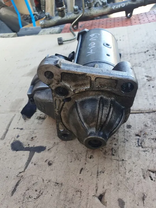 Startmotor OEM rozrusznik Volvo V40 1.9 dci Renault Trafic image 3