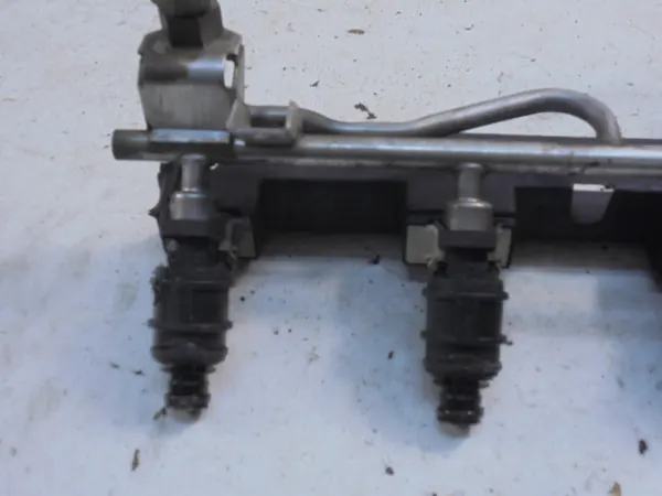 Opel OE 09164991B Rail de Injeção - Peça Usada image 3