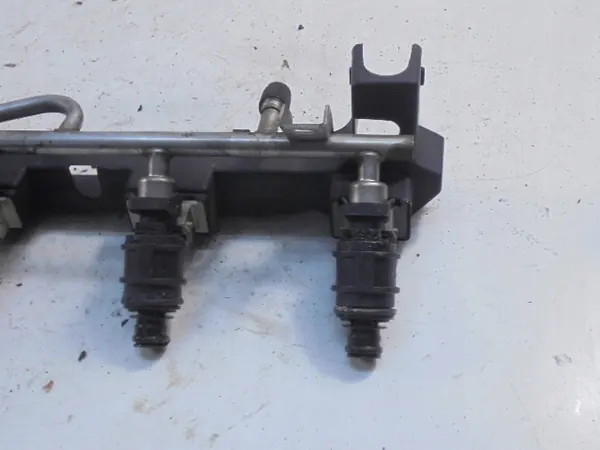 Opel OE 09164991B Rail de Injeção - Peça Usada image 4