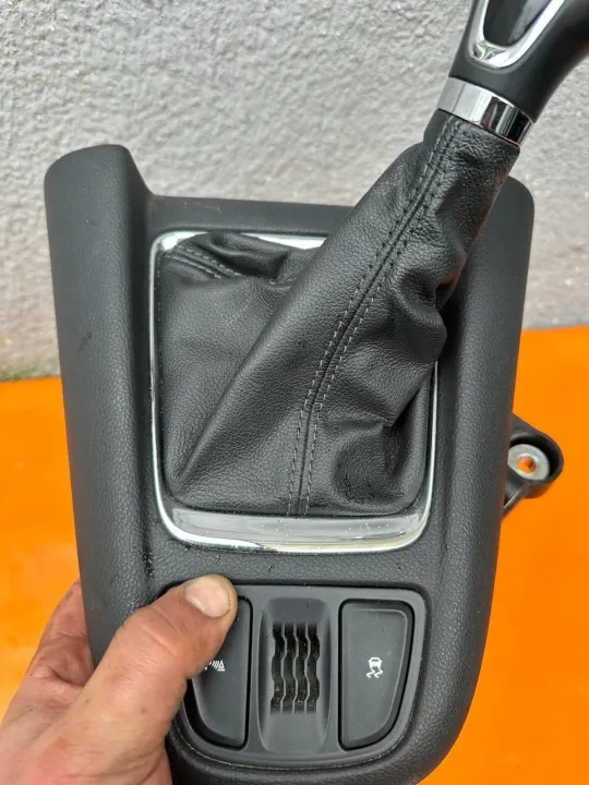 OPEL ZAFIRA C 1.4T Växelspak OEM - Manuell image 3