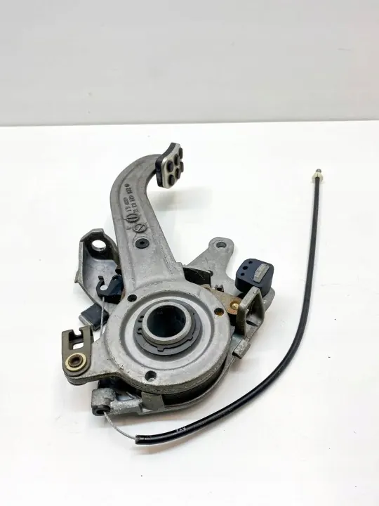 Mercedes-Benz Handremmechanisme OEM A2084270036 image 3