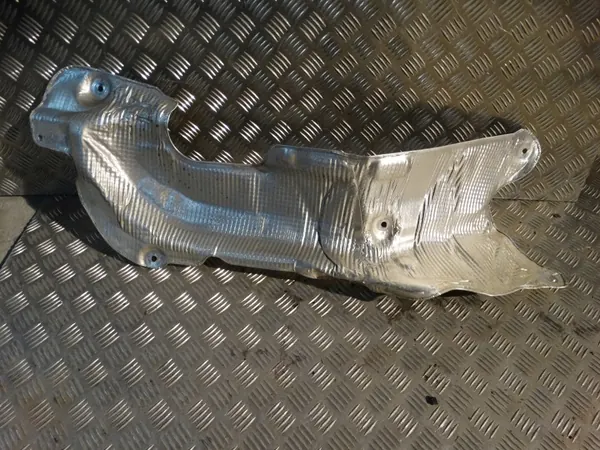 OEM 97180416155 Vasen lämpösuoja Porsche Panamera image 2