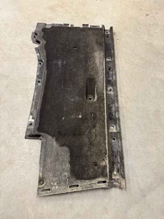 Nedre Höger Skydd Audi A6 C7 OEM 4G0825208 image 6