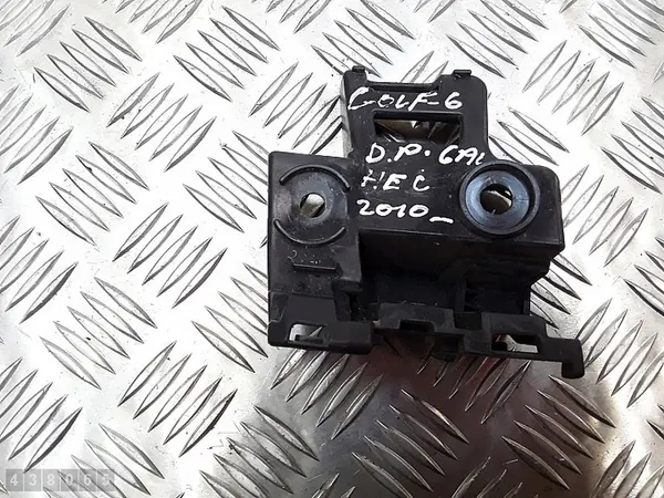 VW Golf VI 2010 Puskuri Tuki 5k6807394a image 3