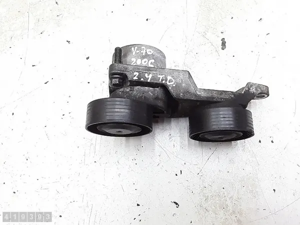 Volvo V70 2006 Polia de tensão 2400td 30757282 image 1