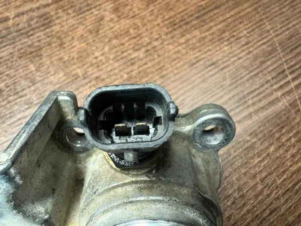 Iveco Daily 2.3 HPI termostatventil OEM 504387382 image 5